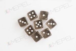 Kości Chessex - kostka k6 12mm Translucent Smoke/white