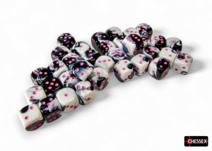 Kości Chessex - kostka k6 12mm Gemini Black-White/pink