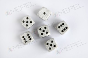 Kości Chessex - kostka k6 16mm Speckled Arctic Camo