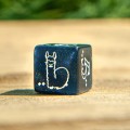 shimmering-llama-dice-set-glittering-dark-blue-white2.jpg