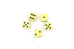 Kości Chessex - kostka k6 16mm Opaque Pastel Yellow/black