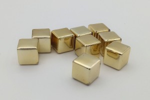 Kostka plastikowa (sześcian) 10mm - Złota