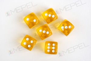 Kości Chessex - kostka k6 16mm Translucent Yellow/white