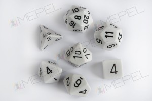 Kości Chessex - zestaw 7 kostek Opaque White/black