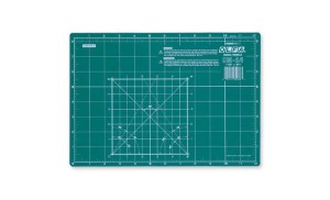 Mata do cięcia CM-A4 320x225x2mm
