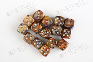 Kości Chessex - kostka k6 12mm Lustrous Gold/silver