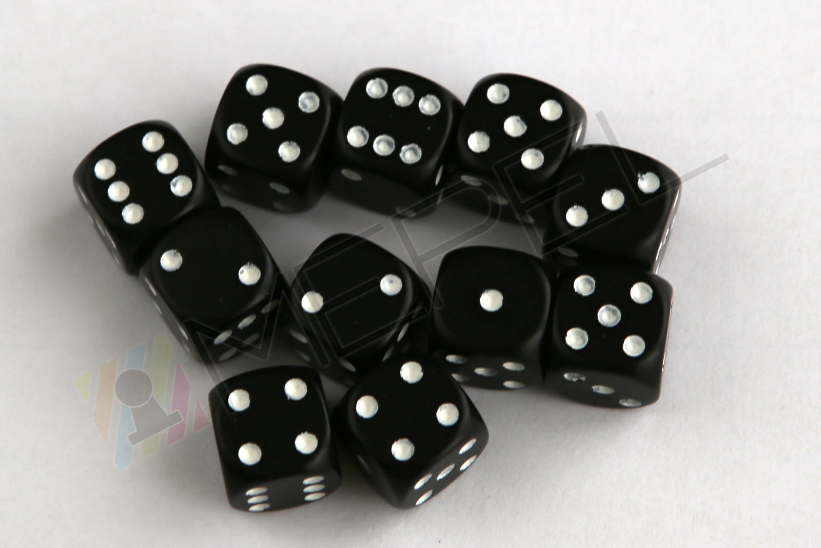 Chessex D6 12mm Opaque Black/white die