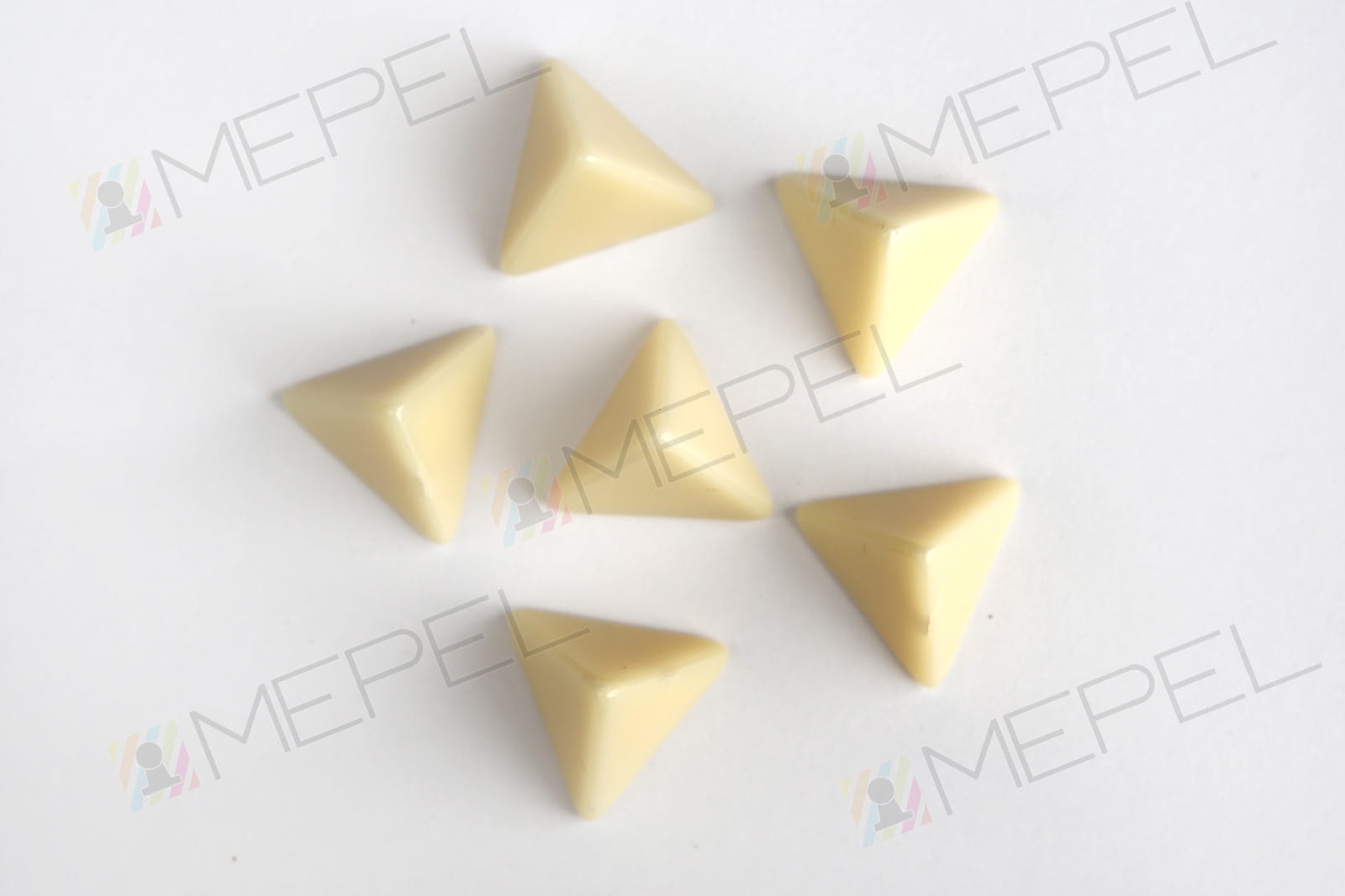 Kości Chessex - czysta kostka k4 Ivory
