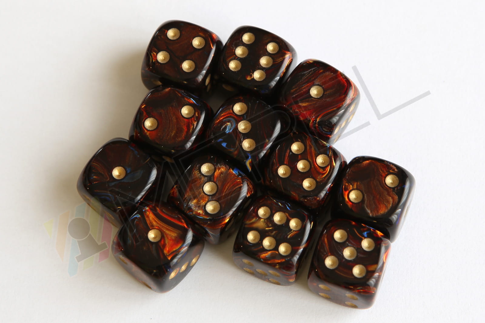 Chessex D6 16mm Scarab Blue Blood/gold die