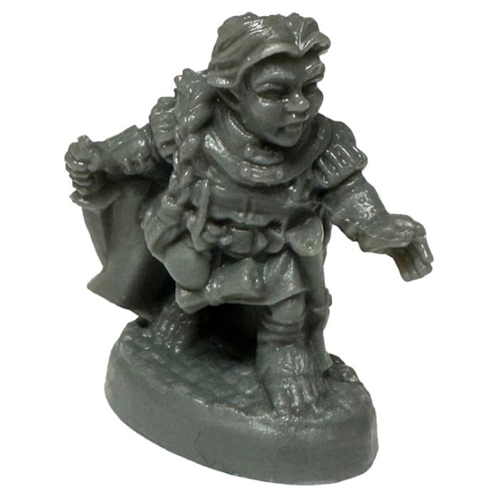 Reaper Miniatures:  Molly Copperpot - Halfling Thief
