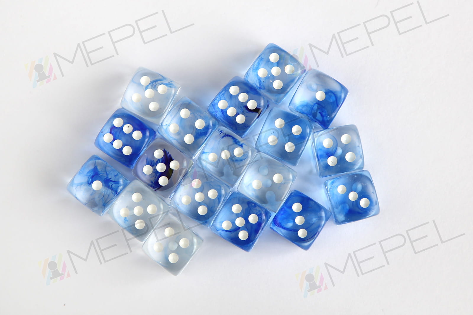 Kości Chessex - kostka k6 12mm Nebula Dark Blue/white