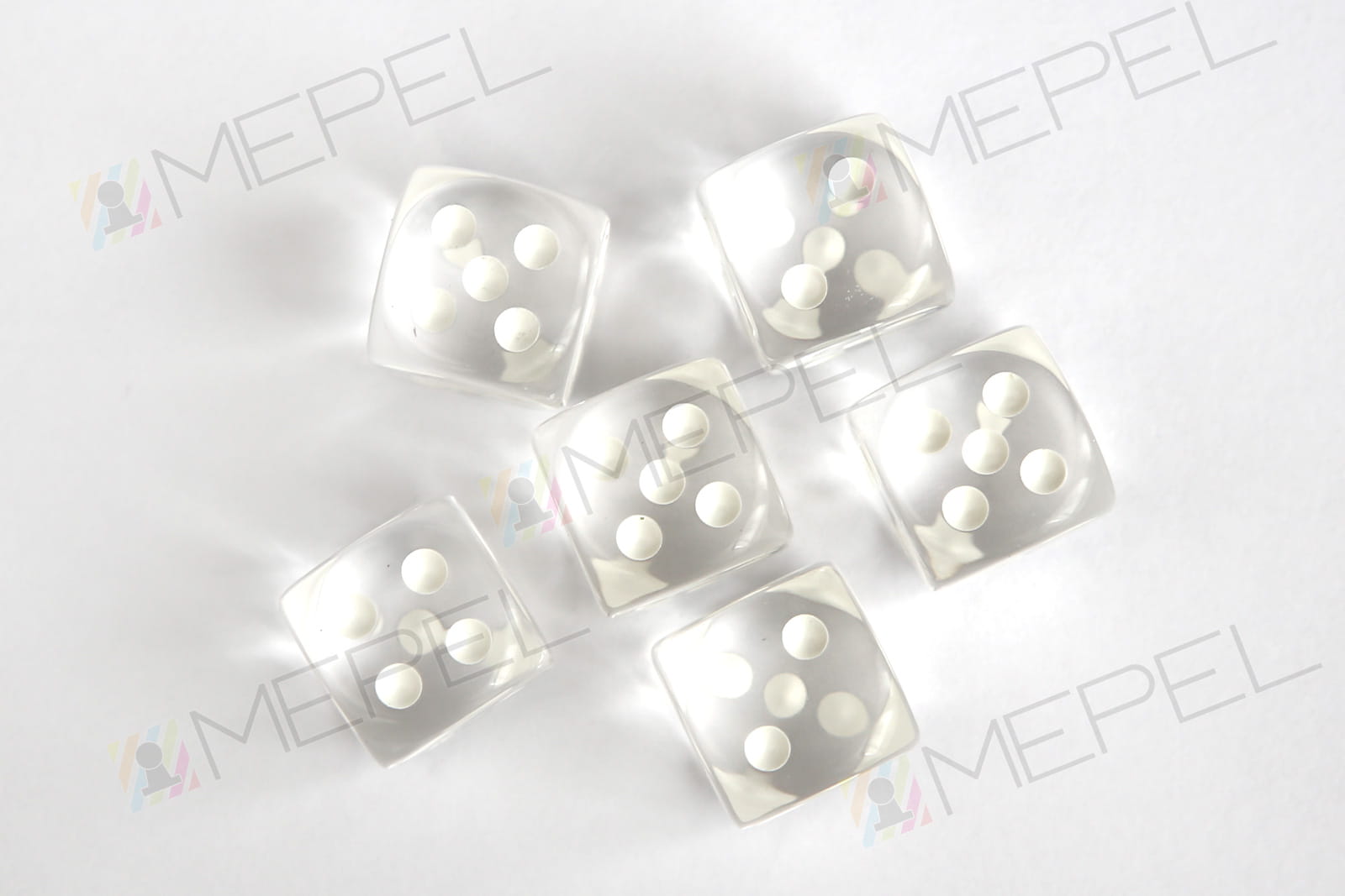 Chessex D6 16mm Translucent Clear/white die