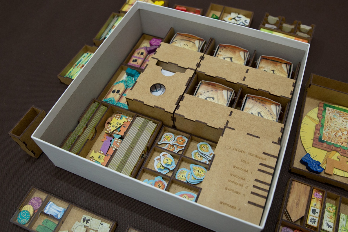 reDrewno: Box do gry Łąka z dodatkami