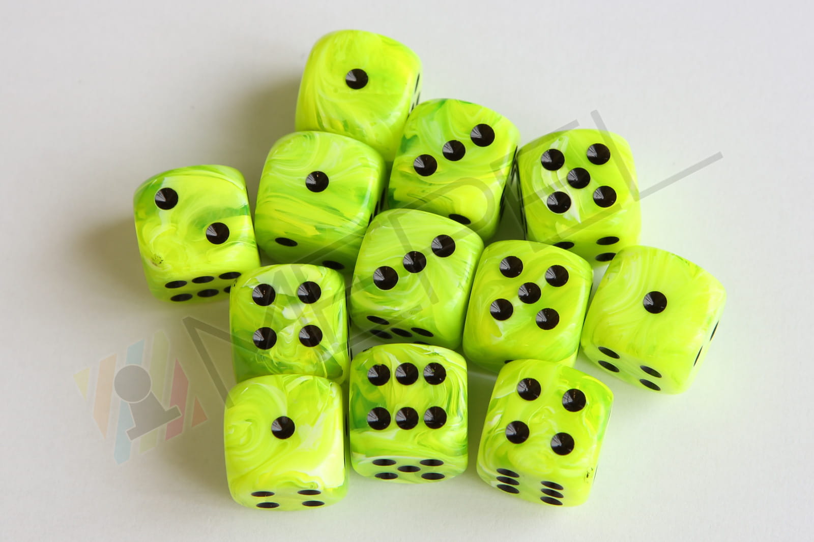 Chessex D6 16mm Vortex Bright Green/black die