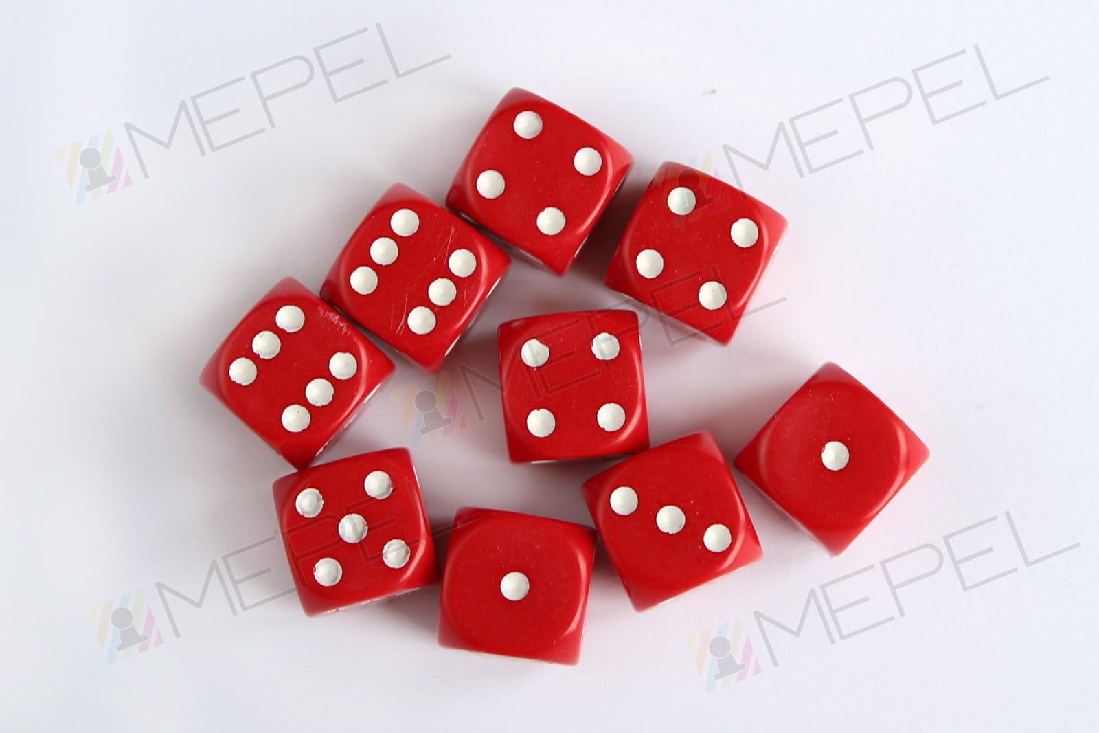 Kości Chessex - kostka k6 12mm Opaque Red/white