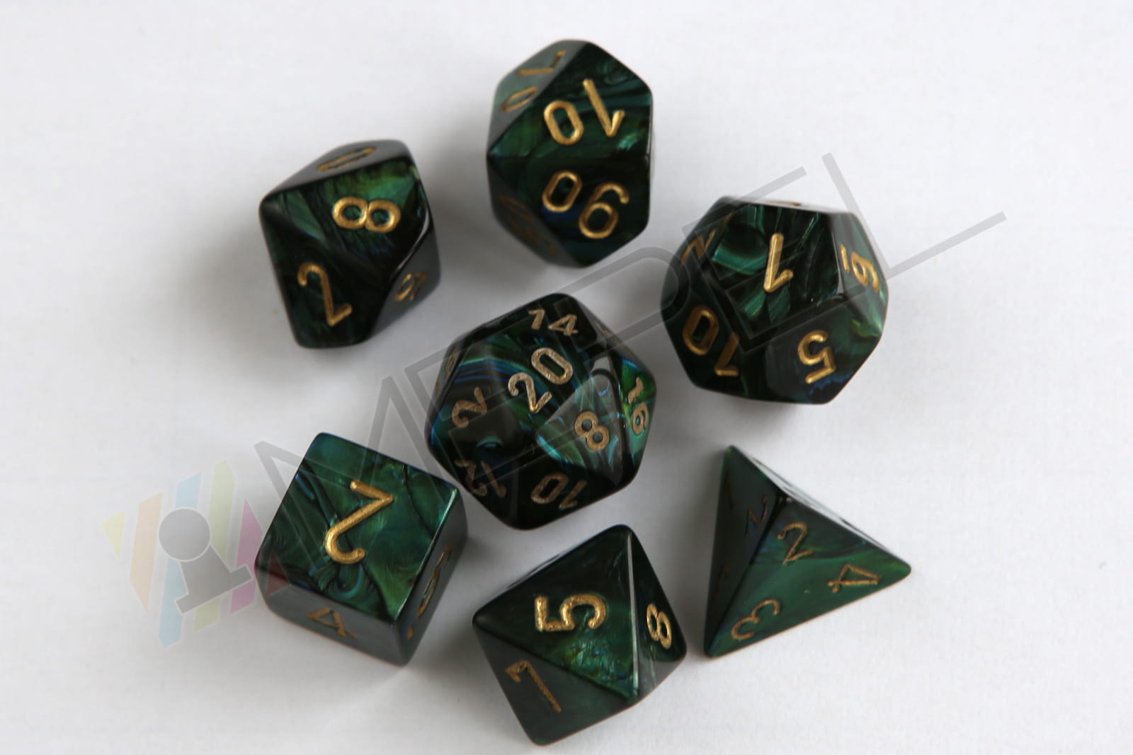 Kości Chessex - zestaw 7 kostek Scarab Jade/gold